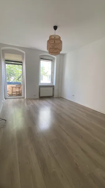 Schnucklige helle 2 Zimmerwohnung in Reinickendorf! — photo 1